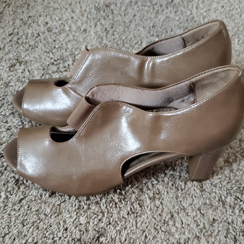 Peep Toe & Side Women's Heels